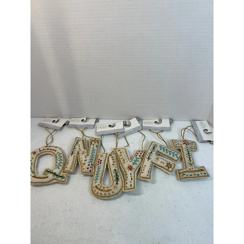 Target Monogram Christmas Ornaments Felt Embroidered Letters QNUYFI 6pc